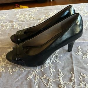 Black Life Stride peep toe pumps
